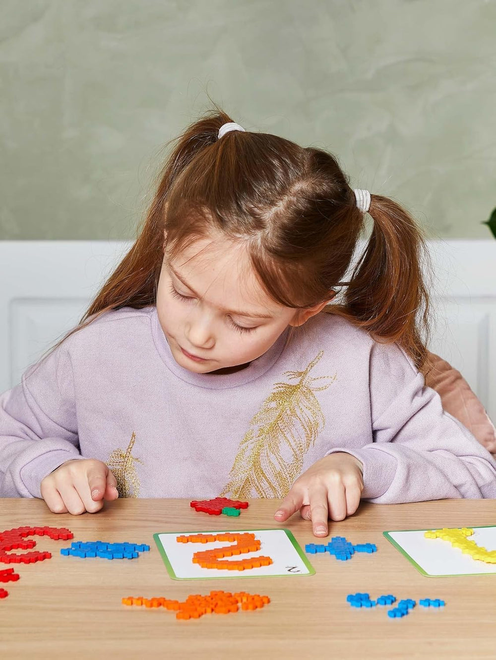 Plus-Plus 9603909 Geniales Konstruktionsspielzeug, Naučte se stavět, ABC & 123, Kreativ-Bausteine, 600 Teile