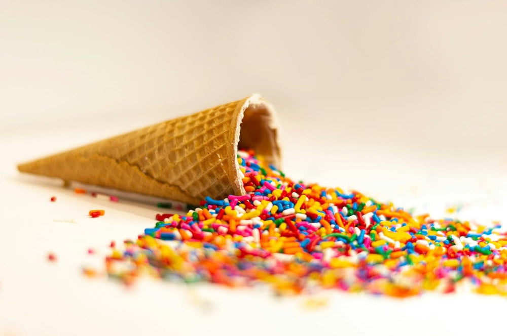 RUF, sprinkles din zahăr colorat în culorile curcubeului, 200 grame Sprinkles Naty Shop
