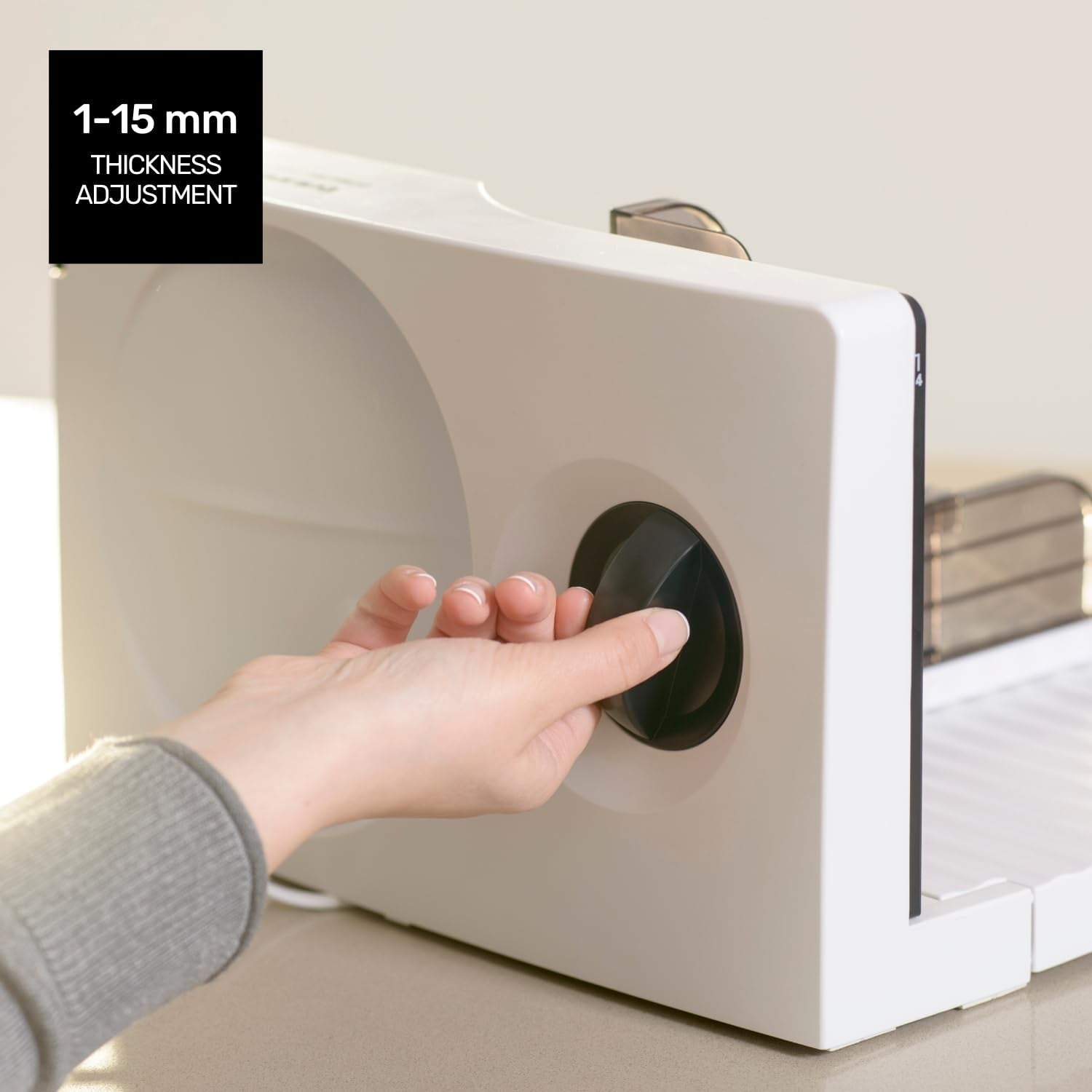 Cutmaster Compact, kráječ, nerezová ocel, 100 W drtiče a kráječe Naty Shop