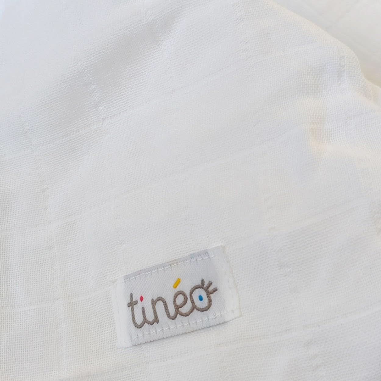 Kojící ručník, bílé doplňky Jídlo a kojení Bebe Naty Shop