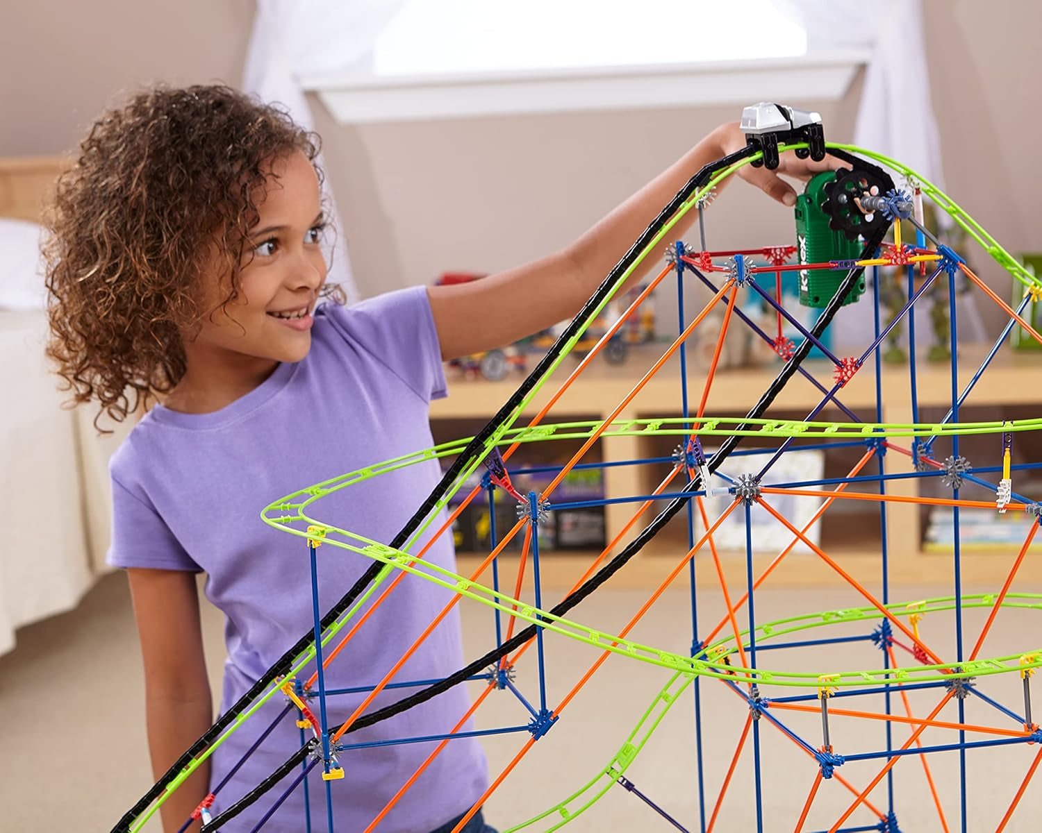 Horská dráha K'NEX 51438 Typhoon Frenzy, model 2 v 1, barevná stavebnice pro chlapce a dívky, 19 nožní hračka, 640dílná dětská stavebnice pro děti od 9 let