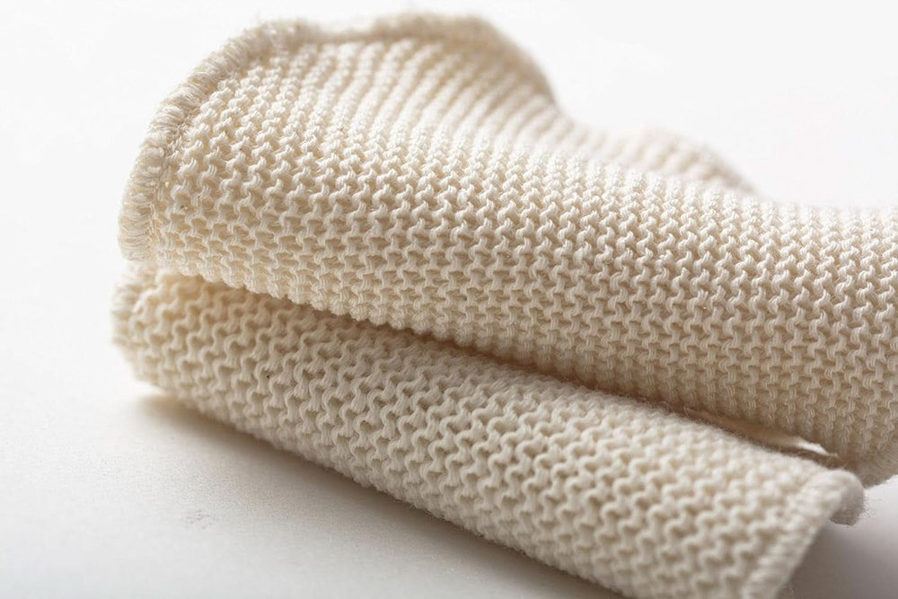 ELANEE Vložky pro kojení z hedvábné vlny (2 vrstvy) - Vložky pro kojení, které lze prát v ruce - Jemné pro velmi používané bradavky Příslušenství Potraviny a kojení Bebe Naty Shop