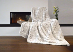 Jídelní stůl SNOW OPARD, rozměr cca. 150X200 Cm, bílá barva F-10153/00 Peřiny a přikrývky Naty Shop Výchozí název