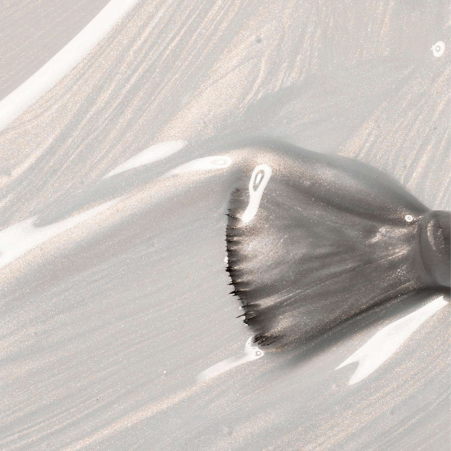 Collistar Puro lak na nehty, dlouhotrvající lak na nehty s lesklým povrchem, no. 922 Bílý porcelán, 10 ml