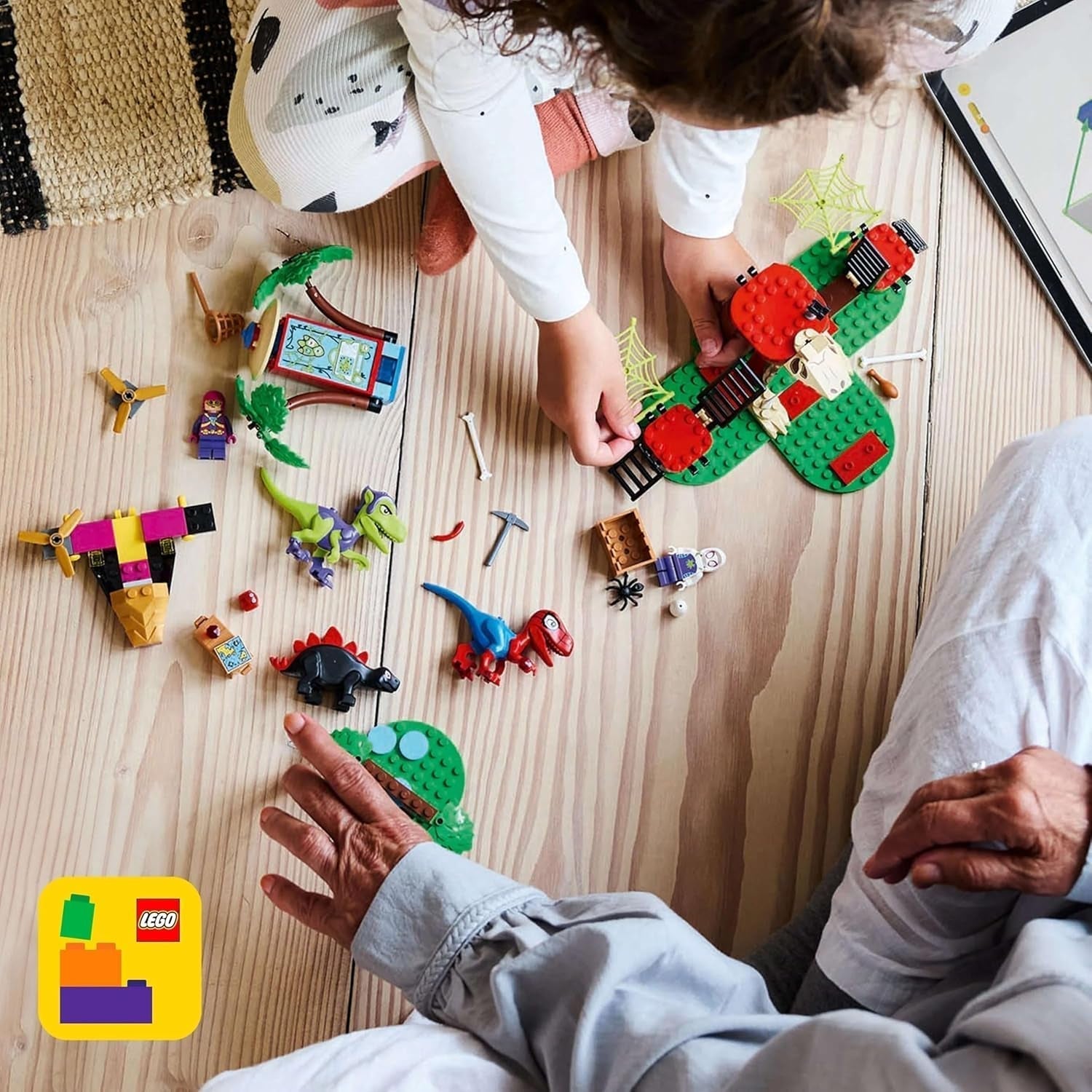 LEGO Marvel Showdown at the Treehouse: Spidey-Rex vs. Gobby-Raptor, Dinosauří sada na stavění a hraní, Hračka Dinosauří dárek pro chlapce a dívky 4+, Spidey a jeho super přátelé 11200 stavebnic Besuche den LEGO-Store