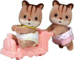 Sylvanian Families L5421 Squirrel Twins Figurky domečku pro panenky Naty Shop Dolls Výchozí název