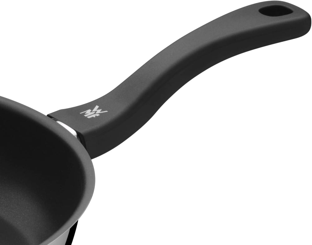 WMF Devil, indukce, nerezová ocel potažená Cromarganem, plastová rukojeť Hrnce a pánve Naty Shop