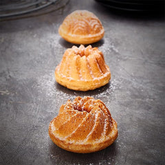 Birkmann, Contoura, Gugelhupfblech Violet, Backform Aus Aluguss, Mit Antihaftbeschichtung Und Rezept, 887077 Formy a plechy na pečení Naty Shop