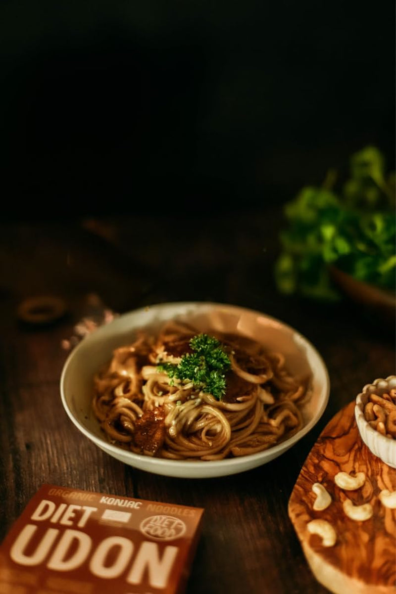 Udon Shirataki Konjac Noodles Bio 385g - Nízkokalorické, bezlepkové, veganské - vyrobené z kořene konjacu, bohaté na vlákninu DIETNÍ JÍDLO