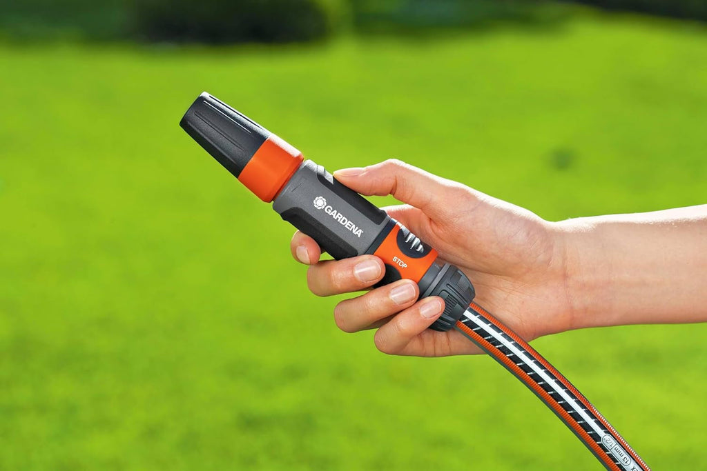 Set de pulverizare Gardena pentru furtunuri de 13 mm (1/2 inch) și 15 mm (5/8 inch): Set de pulverizare de curățare cu Aquastop pentru schimbarea rapidă a conexiunilor (18288-20)