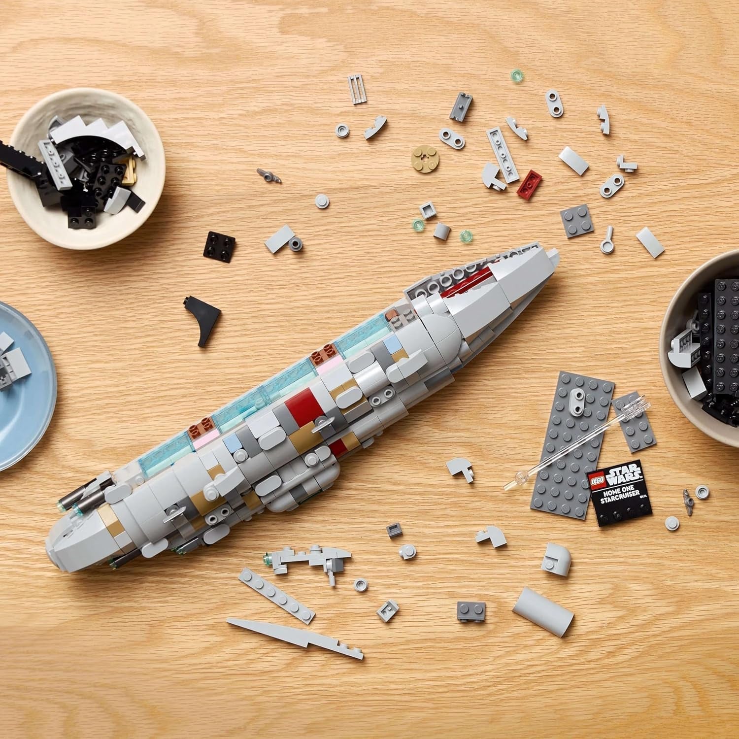 LEGO Star Wars 75405 Home One Starcruiser z Návratu Jediho - Model hvězdné lodi - Fantasy a sada na sestavení a vystavení - Dárek pro dospělé a dospívající fanoušky Stavebnice Besuche den LEGO-Store
