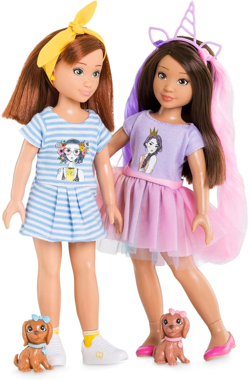 Corolle 9000600030 - Girls Luna Einhorn Set, Ankleidepuppe im Sommeroutfit mit Hund, mit Haarband, Ohrringe und extra Gummistiefel, 28cm Spielpuppe mit Vanilleduft, ab 4 Jahren