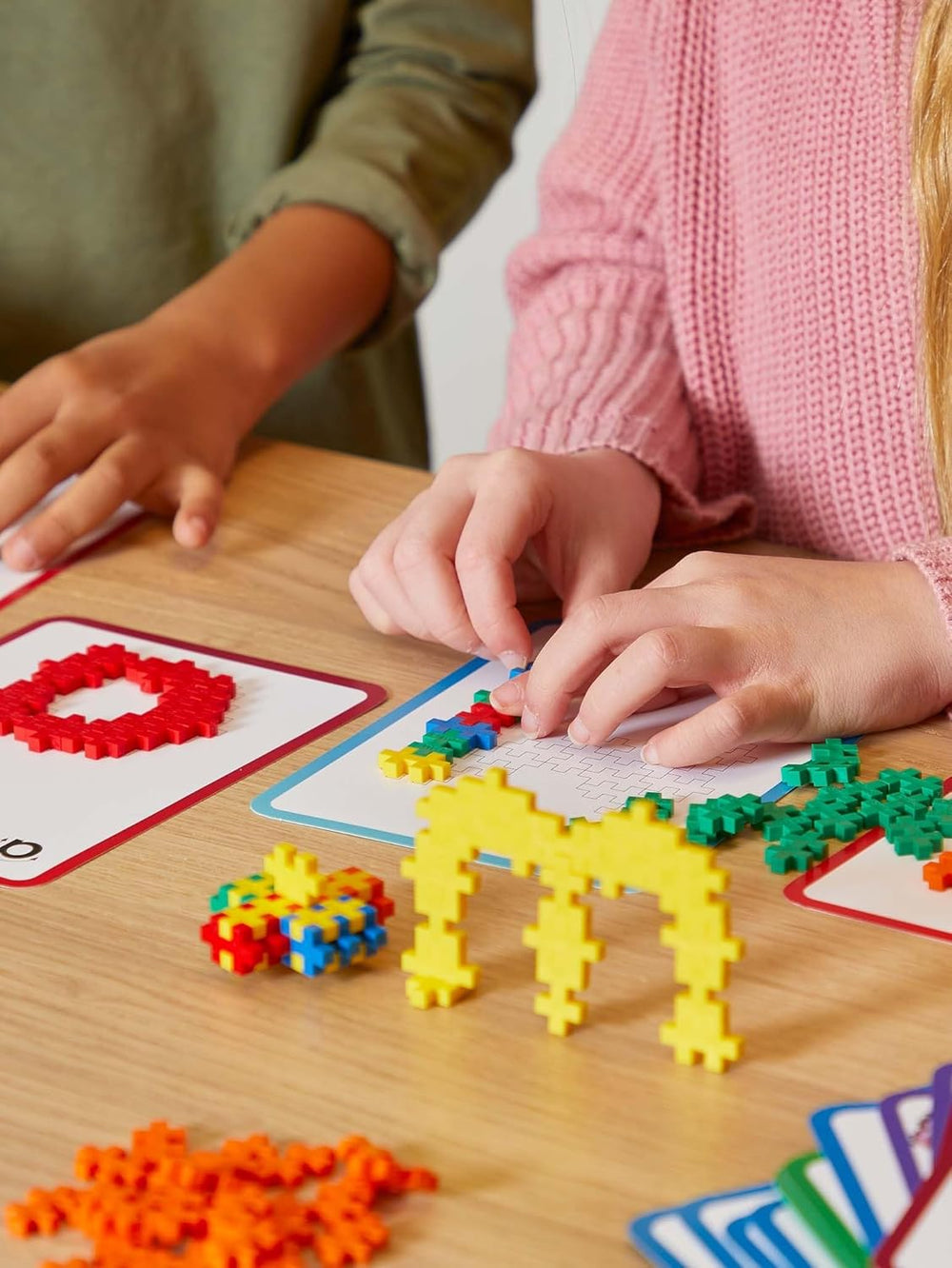 Plus-Plus 9603909 Geniales Konstruktionsspielzeug, Naučte se stavět, ABC & 123, Kreativ-Bausteine, 600 Teile