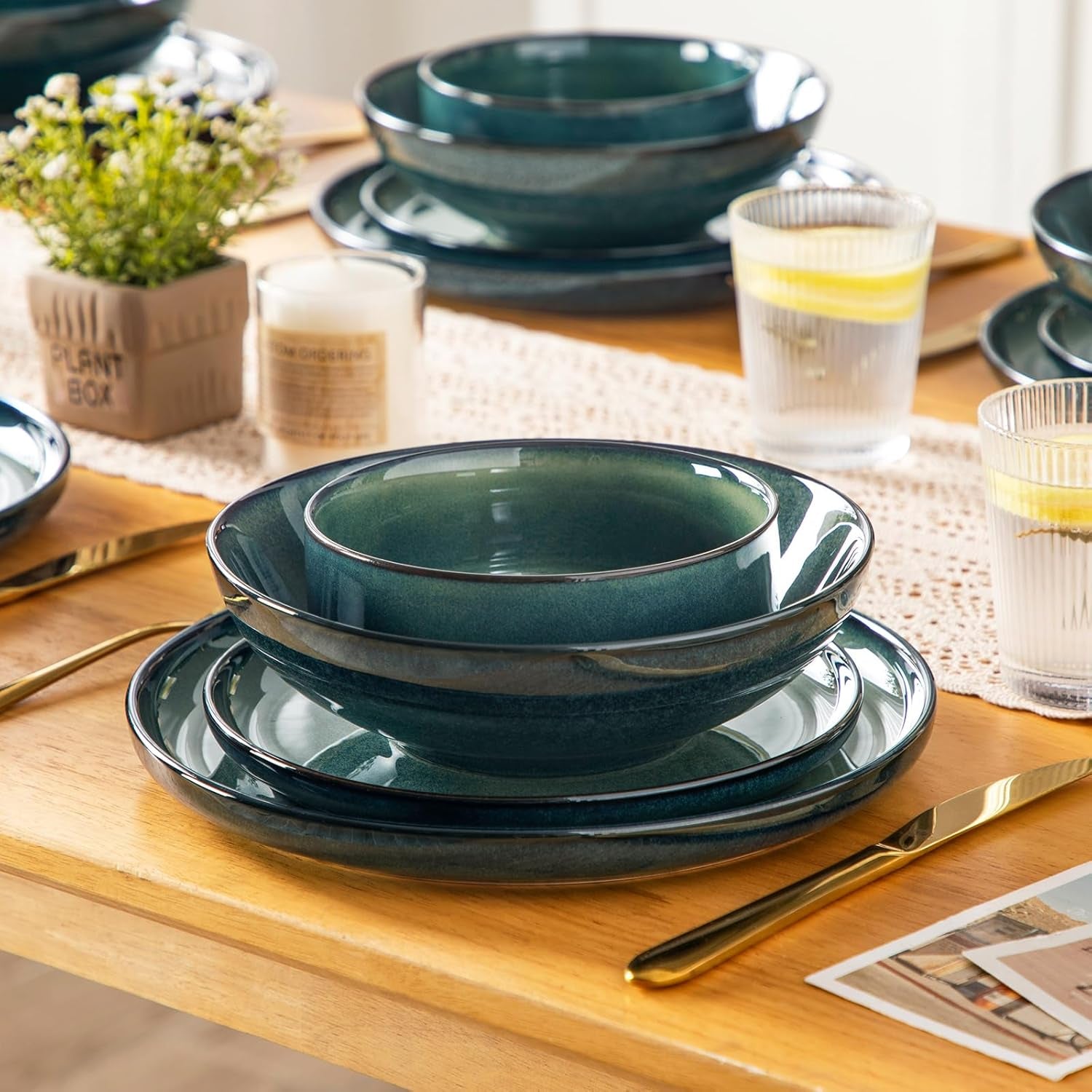 Set de veselă modern pentru 6 persoane, set de veselă din gresie Vancasso STARRY cu 24 de piese, set combinat verde, serviciu de cină pentru 6 persoane, inclusiv farfurii de cină, farfurii de desert, farfurii de supă și boluri pentru cereale