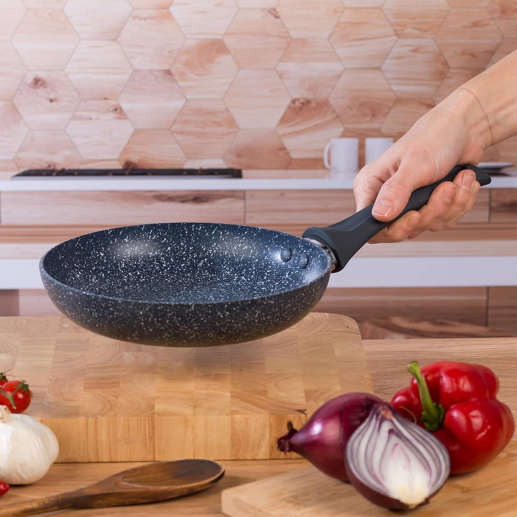 Russell Hobbs RH00840EU7, tigaie antiaderentă, inducție Oale si Tigai Naty Shop