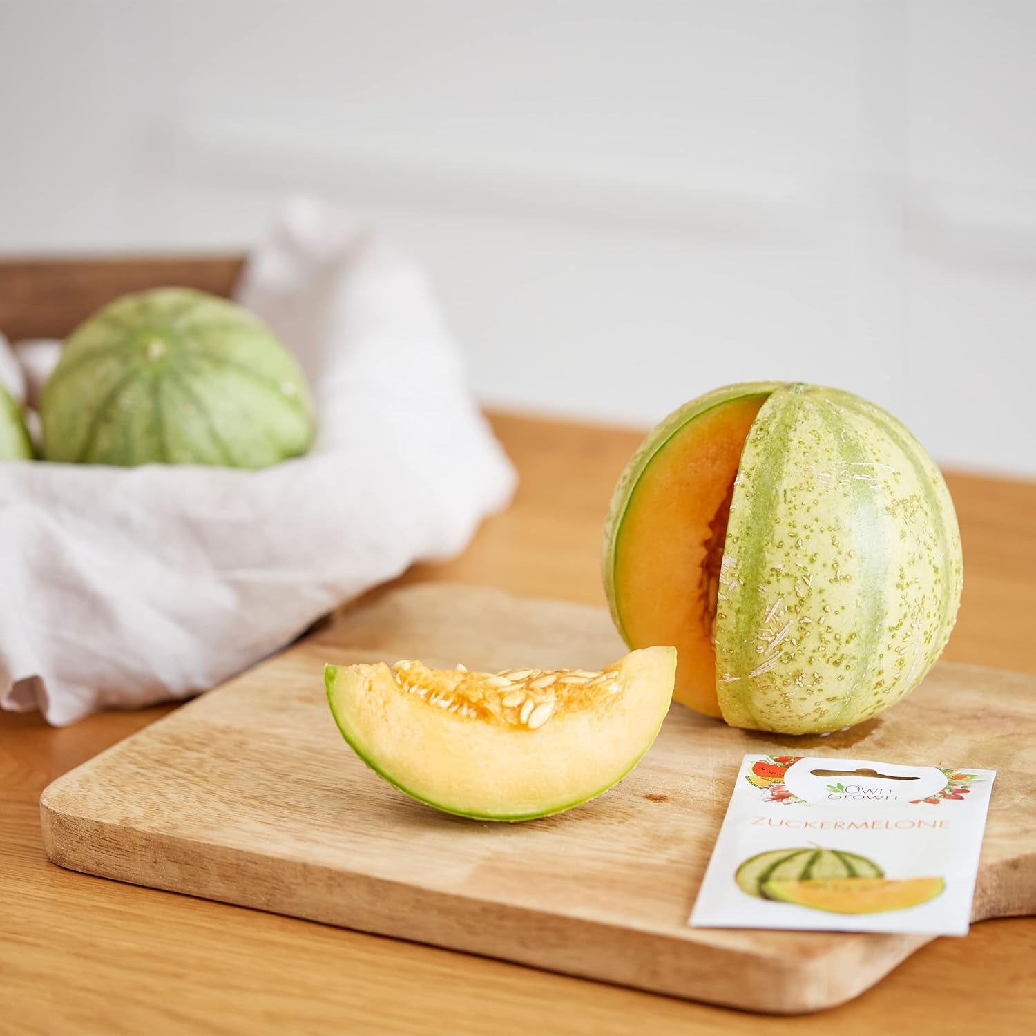 Sada ovocných semínek: Prémiová zahradní semínka s 8 odrůdami ovocných rostlin pro zahradu a balkon - semínka melounu, jahodová semínka, angrešt, rebarbora a další - Dárková sada ovocných semínek od OwnGrown