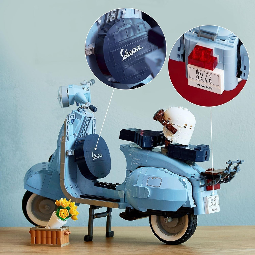 LEGO Icons Vespa 125, sestavitelný model motocyklu, historický italský skútr, modelová sada pro dospělé, výstavní kousek jako dekorace pokoje, dárky pro ženy a muže 10298 stavebnic Besuche den LEGO-Store