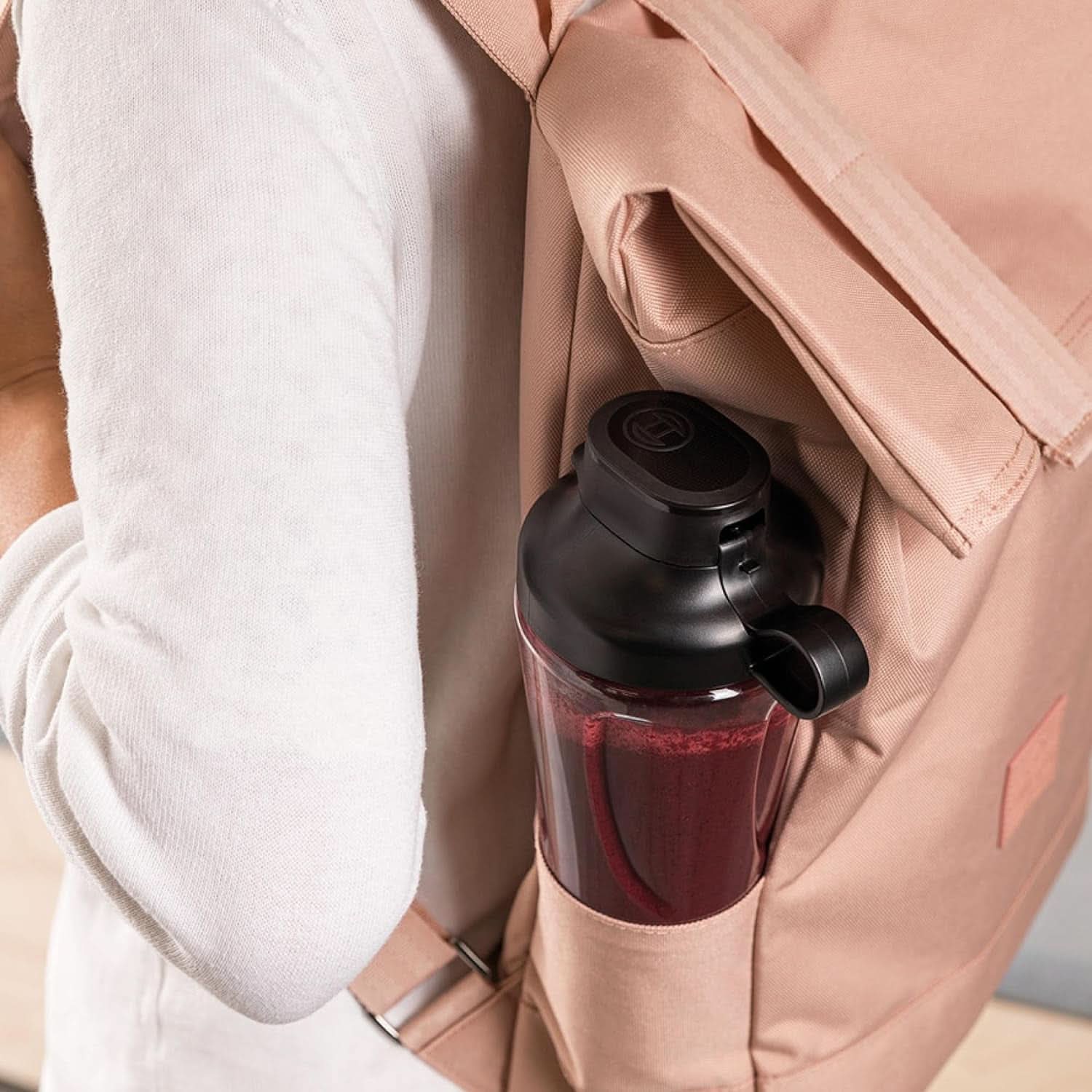 Bosch Mini-stojanový mixér Vitapower Serie 2 MMB2111S, vysokorychlostní mixér, Bis Zu 40 000 ot./min., Tritan Togo-Flasche 0,6 L, Trinkdeckel, Bruchsicher, Spülmasch.Geeignete Teile, 450W, Silberty Shopwarz Kitchen