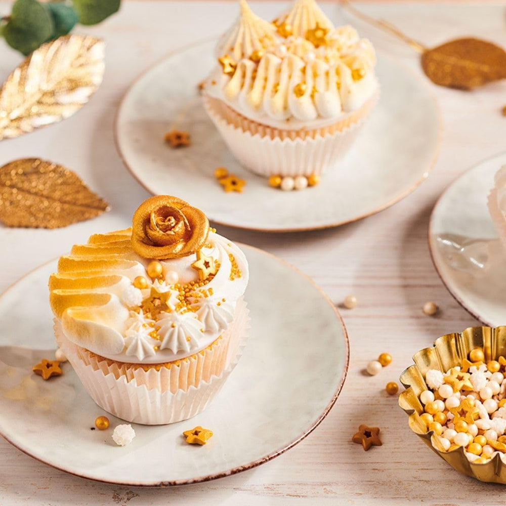 Funcakes Mix Für Enchanted Cream®: Einfach Zu Berübenende, Sehr Leichte Und Flauschige Schneeweiße Creme, Perfekt Zum Füllen Und Abdecken Von Kuchen Oder Als Belag Für Cupcakes, Halal., 900 G Směs pro pečení a vaření Naty Shop