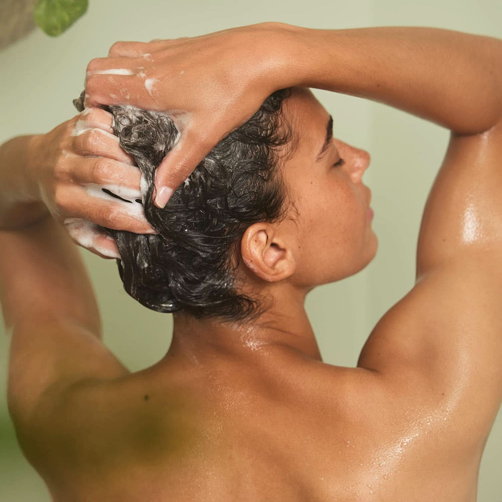 WELEDA Organic Millet Care Shampoo, jemné mytí, 190 ml Sprcha a koupel Naty Shop