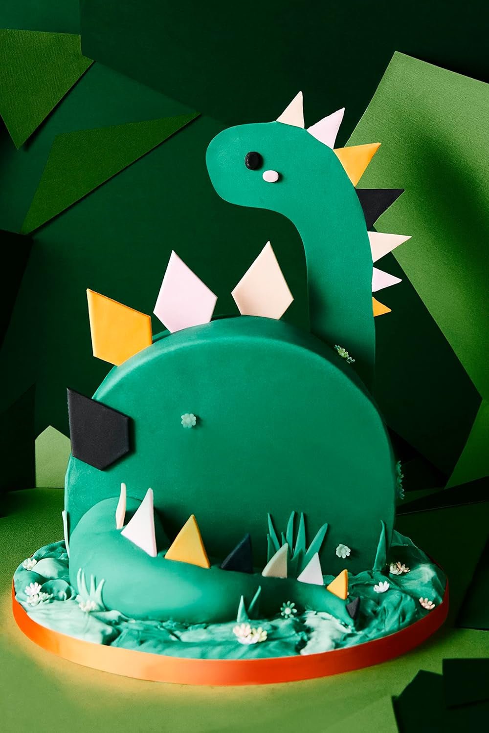 Fondant Poppy Red 250g - Gata de rulat, perfect pentru glazura și decorarea prăjiturilor, cupcakes și biscuiți - Poppy red - 250 g Pasta de zahar Naty Shop