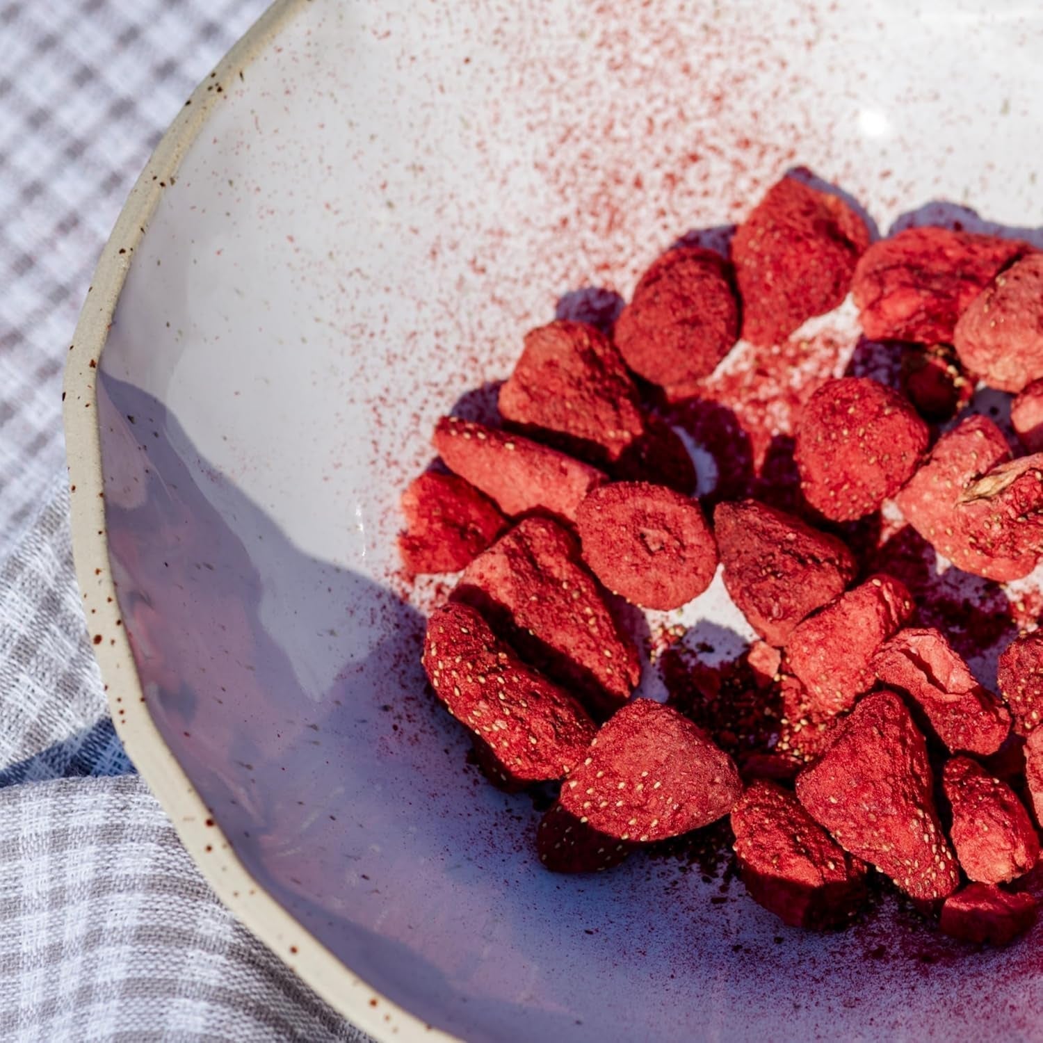 Fructe liofilizate BAM, 40 grame, fructe naturale, deserturi perfecte, aromă bogată (căpșuni) Produse deshidratate Naty Shop