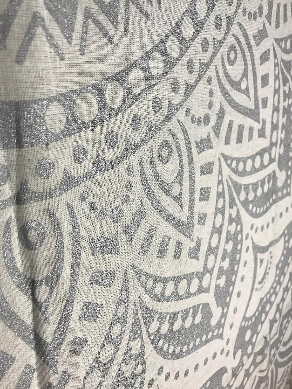 Tapiserie indiana mandala alb argintiu camera estetic panza Casa - Accesorii si Decoratiuni Naty Shop